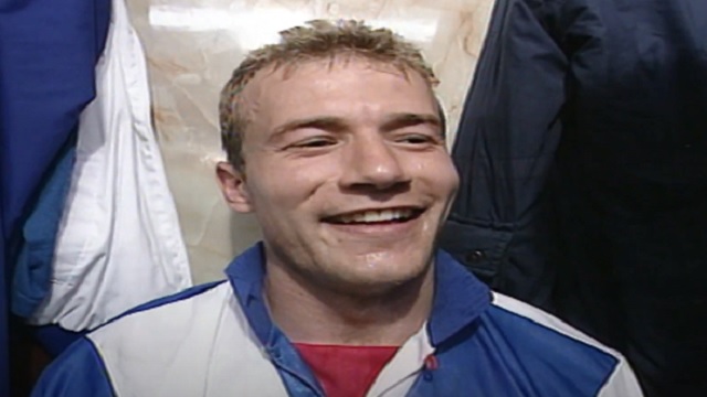 อลัน เชียเรอร์ (แบล็คเบิร์น โรเวอร์ส ฤดูกาล 1993-94) 31 ประตู